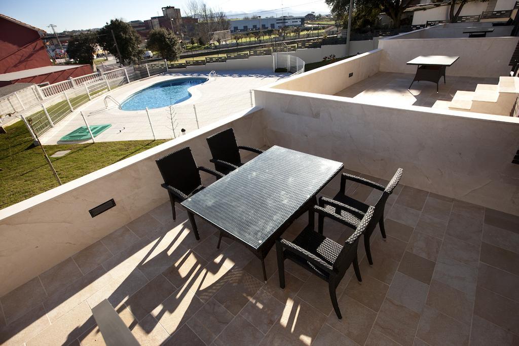 Costa Quebrada Apartamentos Soto de la Marina Εξωτερικό φωτογραφία